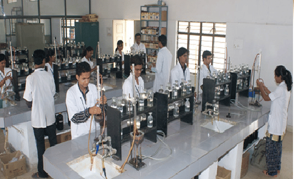 N.E.T. Pharmacy College Raichur Infrastructure photo 5